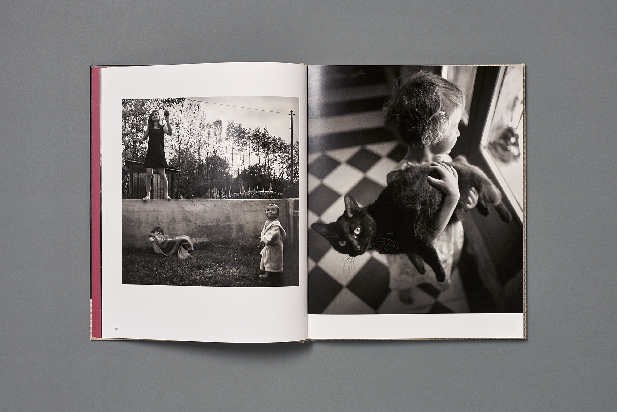 At the Edge of the World | Alain Laboile - アート・デザイン