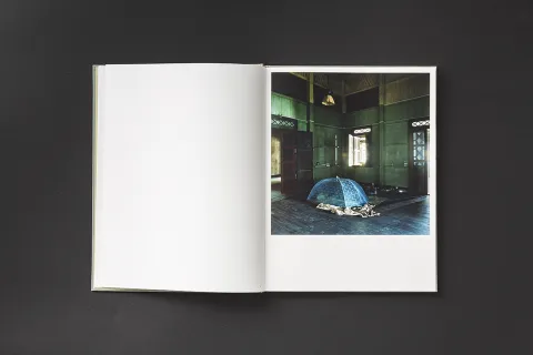 beatrice_minda_dark_whisper_01