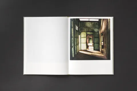 beatrice_minda_dark_whisper_05